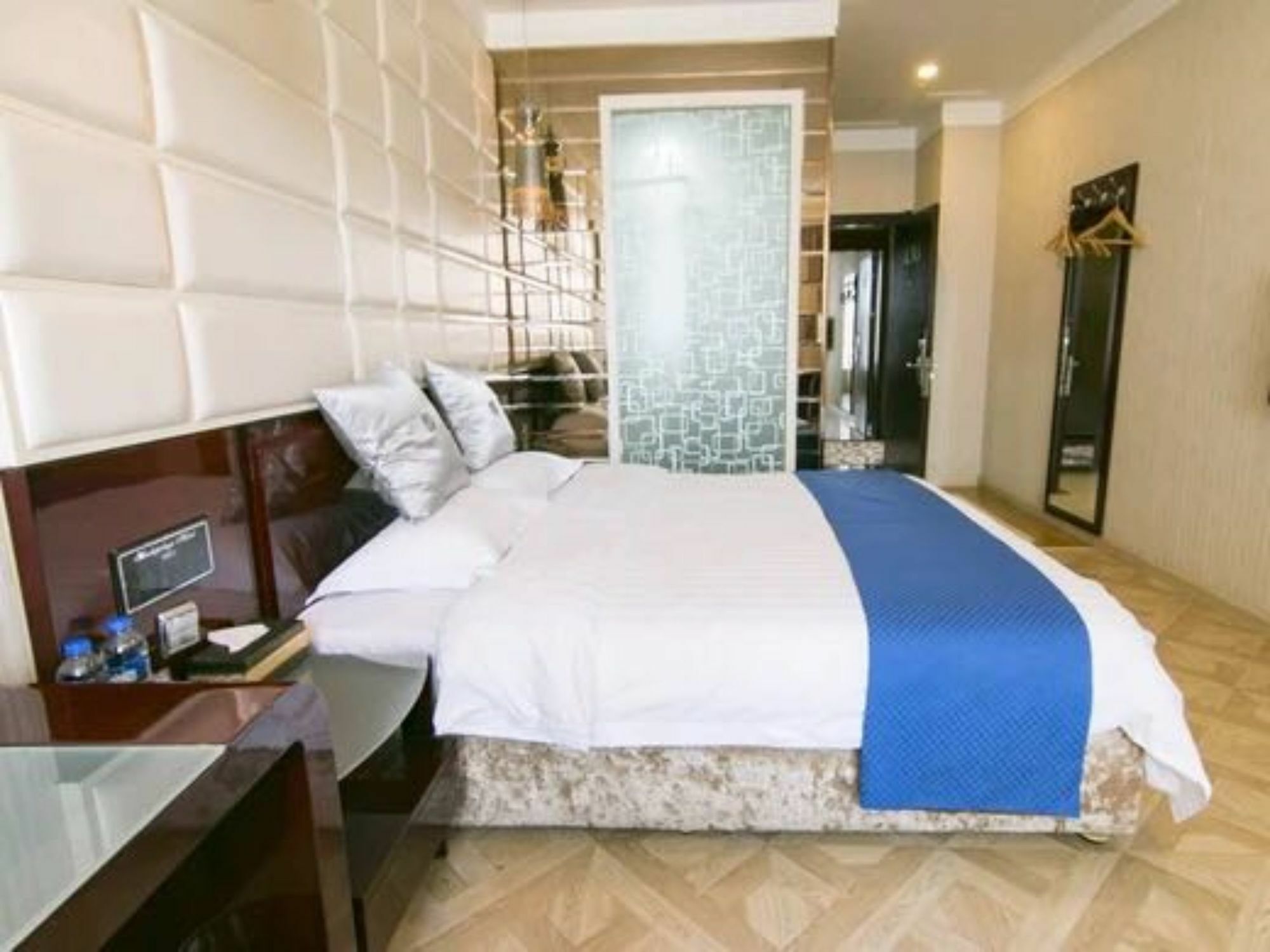 Tianjin Bindao Business Hotel Binhai (Tianjin) Exterior foto